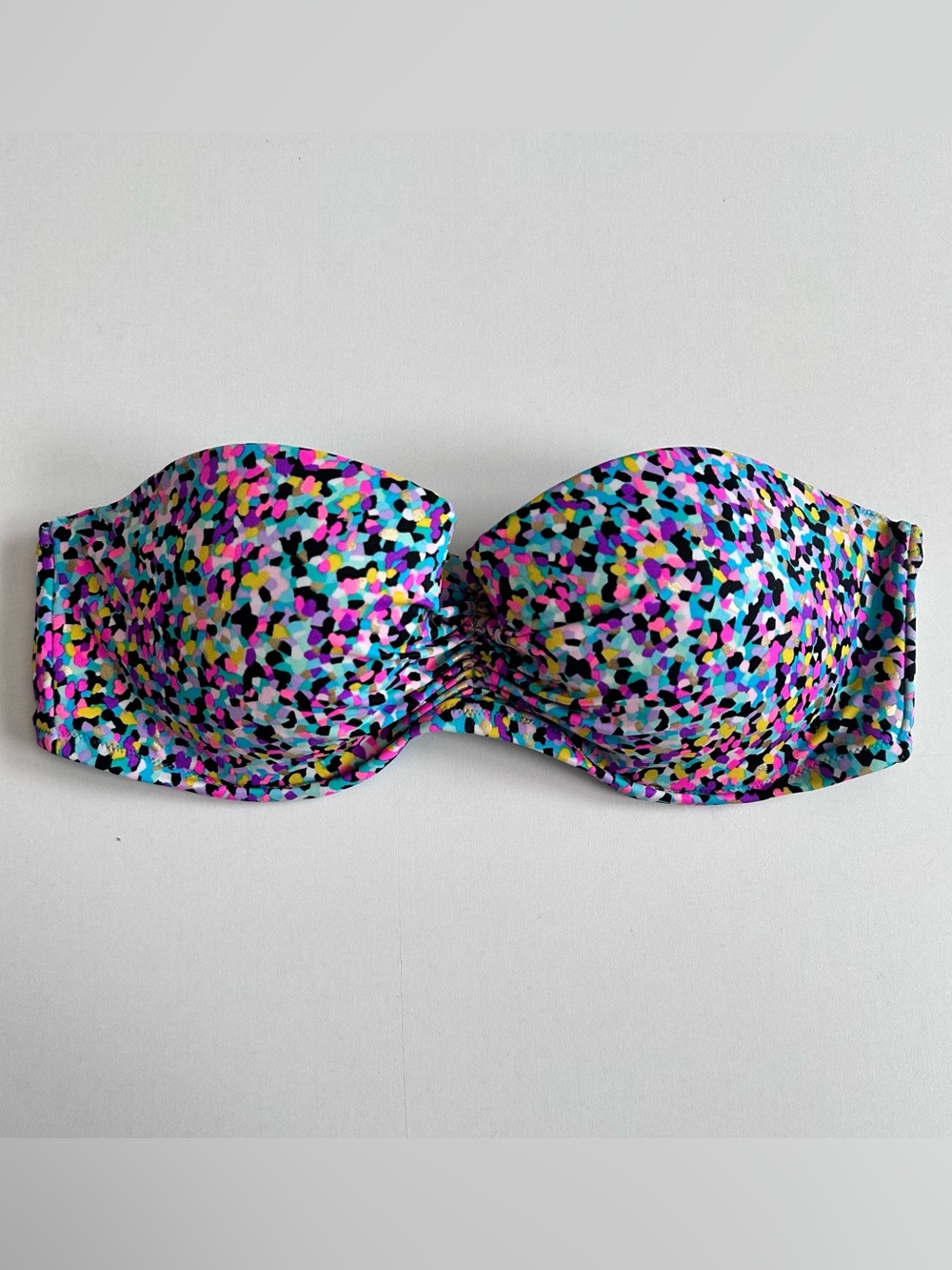 Victoria’s Secret Bikini Top Strapless Colorful Size 36C